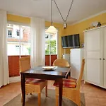 Duenenschloss 4-11 *